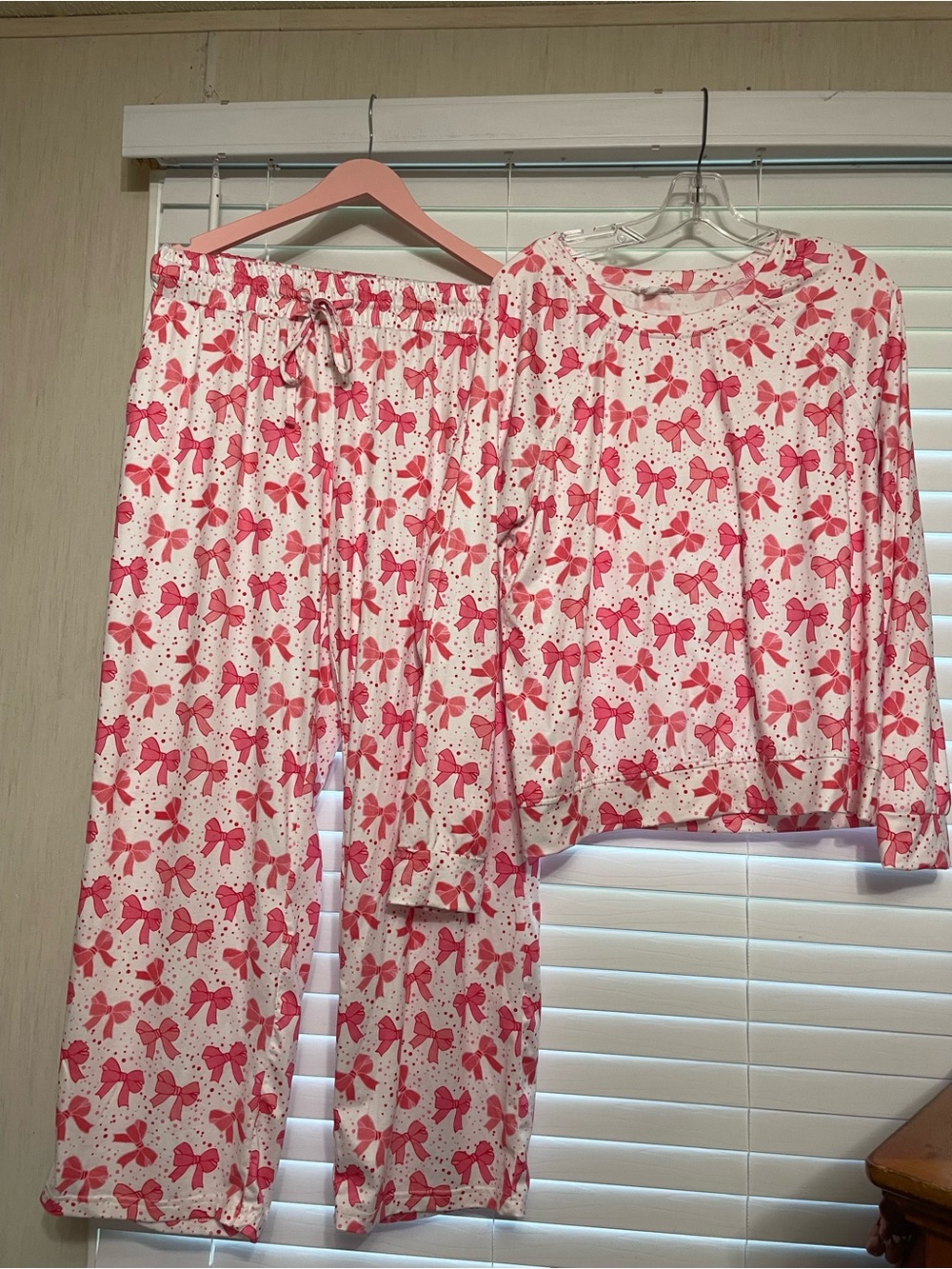 Mary Square bow pajamas medium